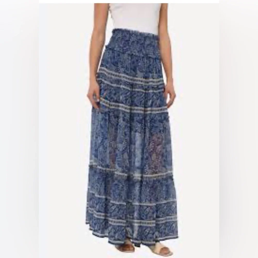 NWOT Anthropologie Love the Label Blue and White Raquel Skirt in Arabesque XS - Picture 2 of 9